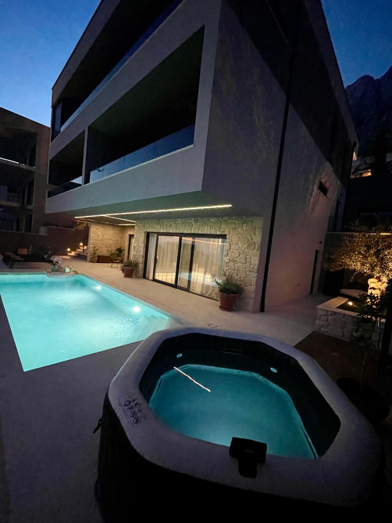Villa 5 Makarska Eksteriør billede