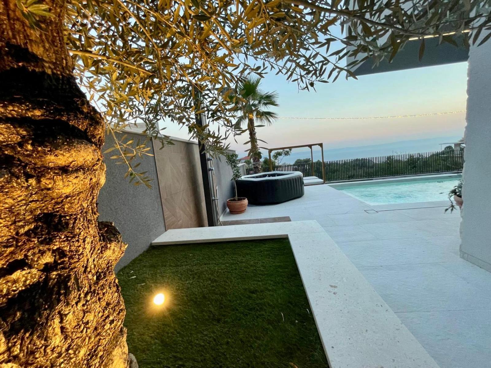 Villa 5 Makarska Eksteriør billede