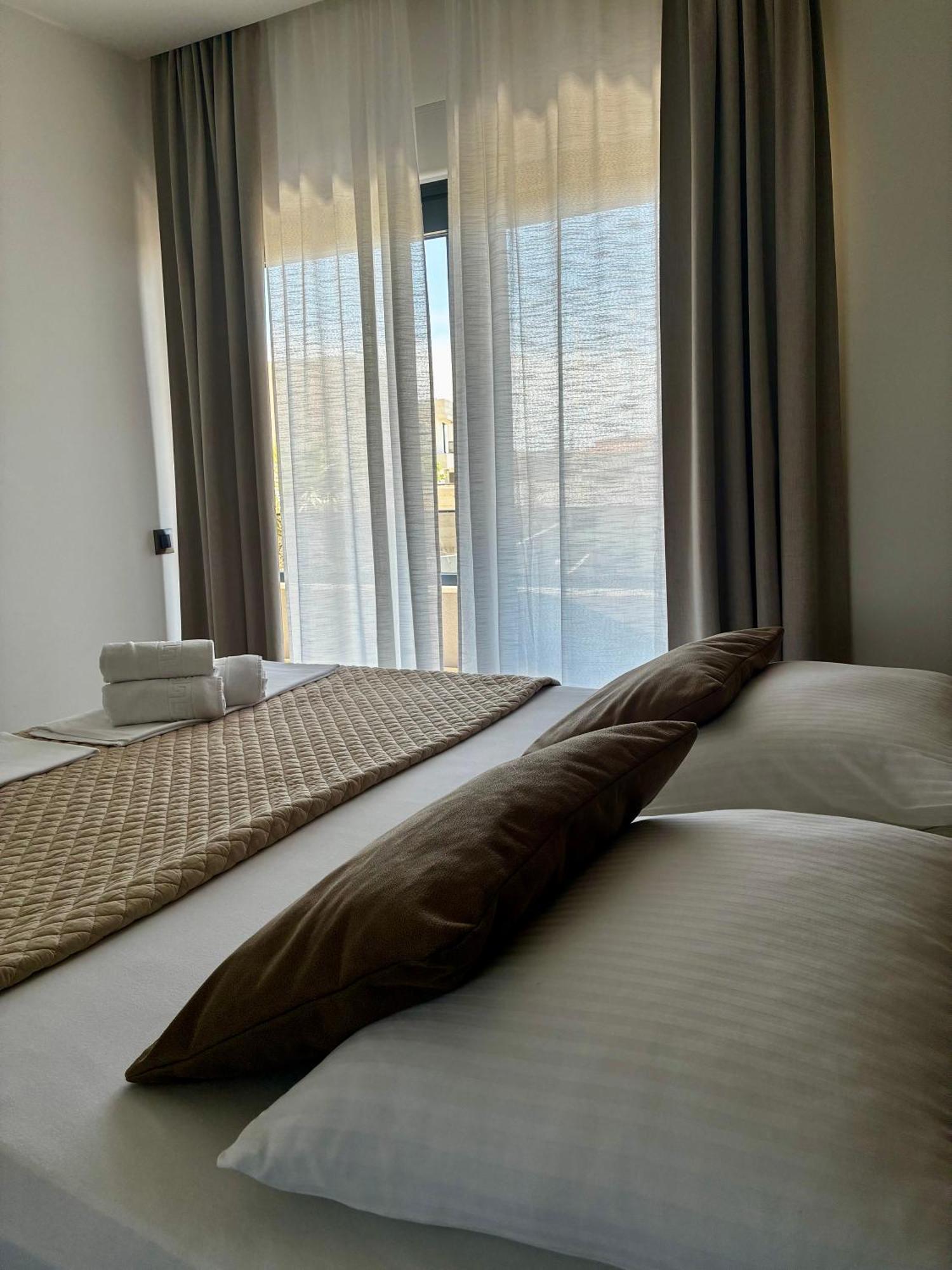 Villa 5 Makarska Eksteriør billede